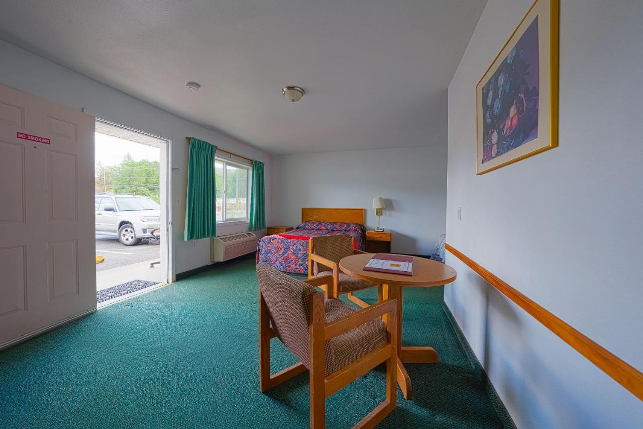 Oyo Riverside Inn John Day Or Ngoại thất bức ảnh